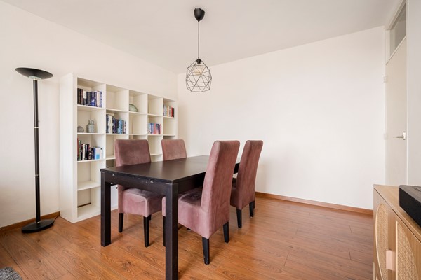 Medium property photo - S. F. Van Ossstraat 150, 1068 JM Amsterdam